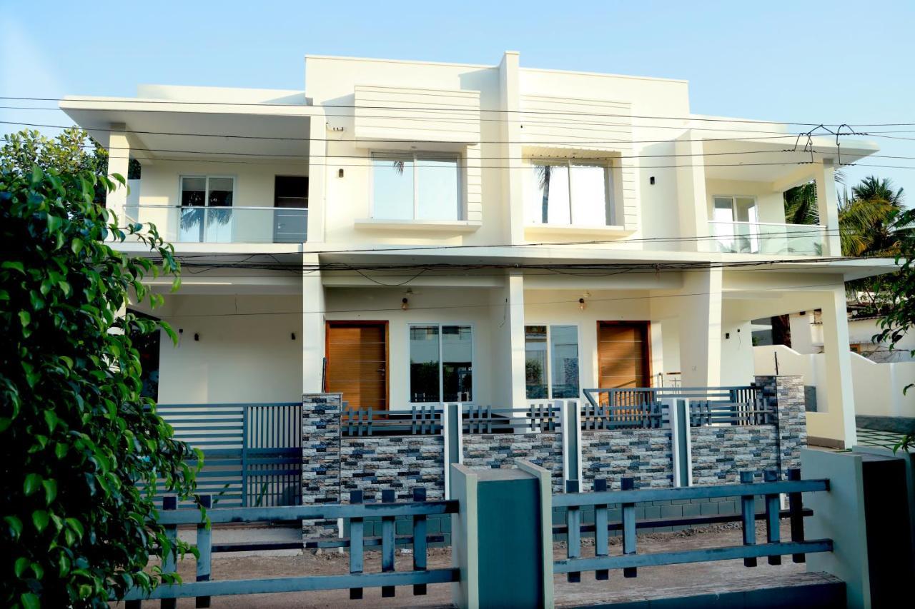 Clover Home Tiruvalla Exterior foto