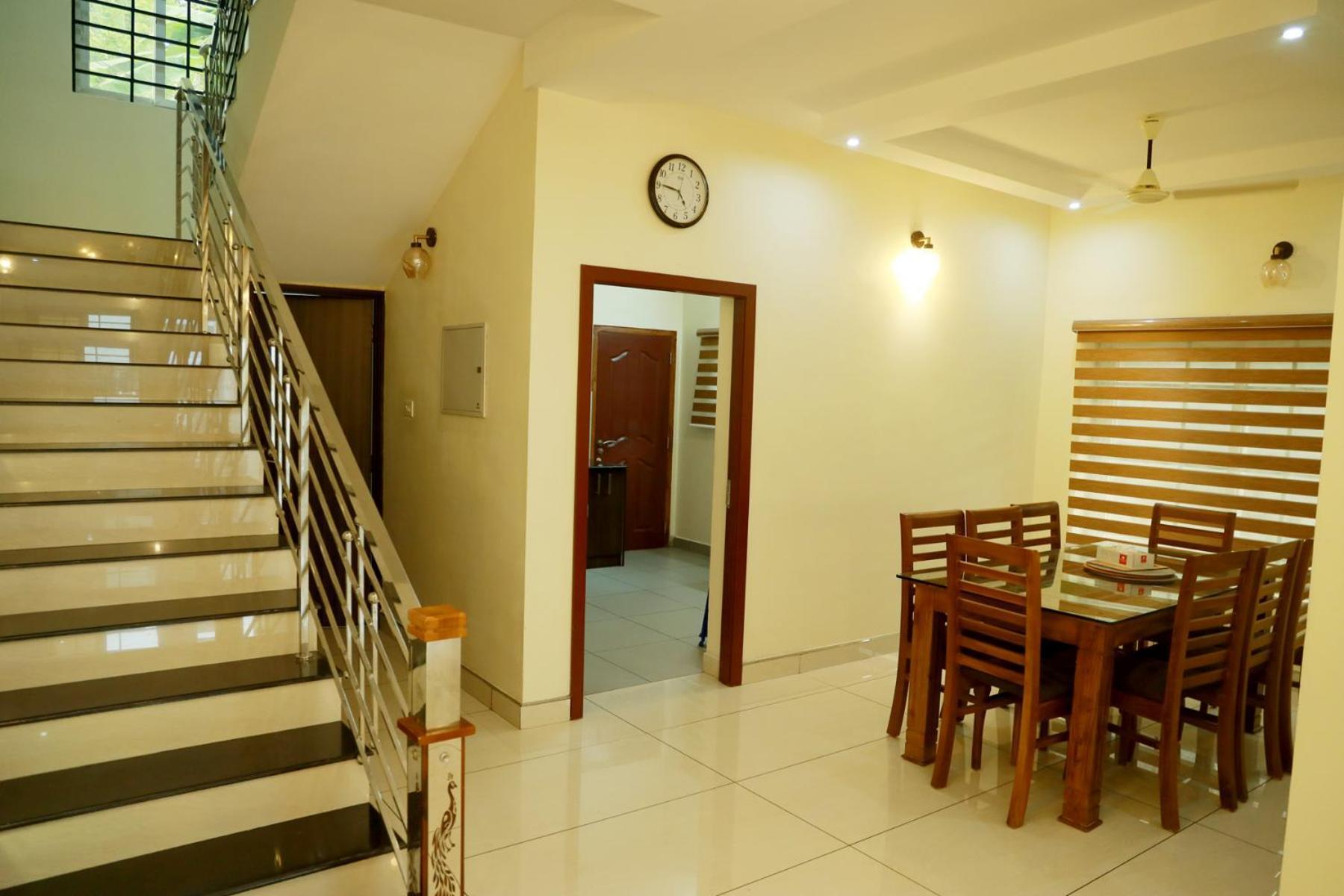 Clover Home Tiruvalla Exterior foto